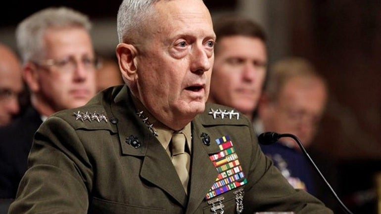 Αιφνιδιαστική επίσκεψη του υπουργού Άμυνας της Αμερικής στη Βαγδάτη